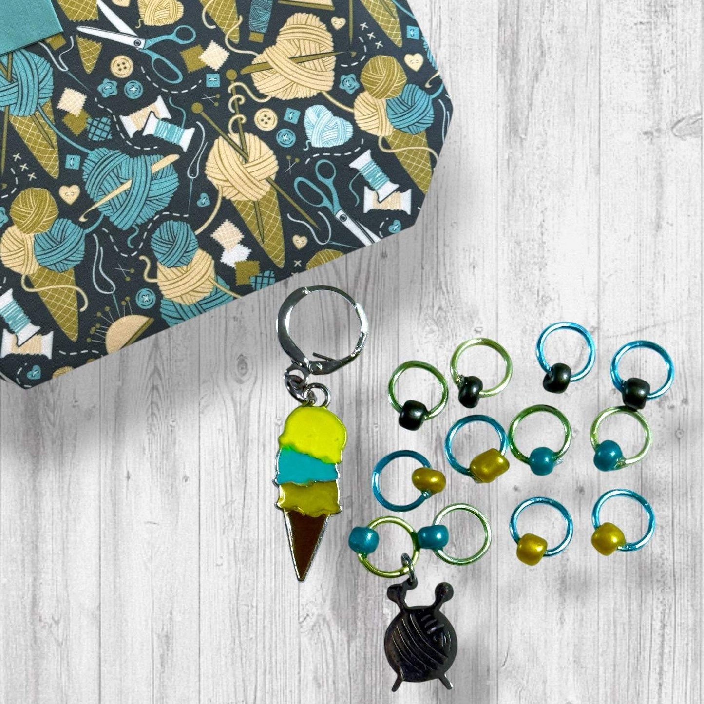 Knit Between Scoops Stitch Markers | Ice Cream & Yarn Progress Keeper Set
