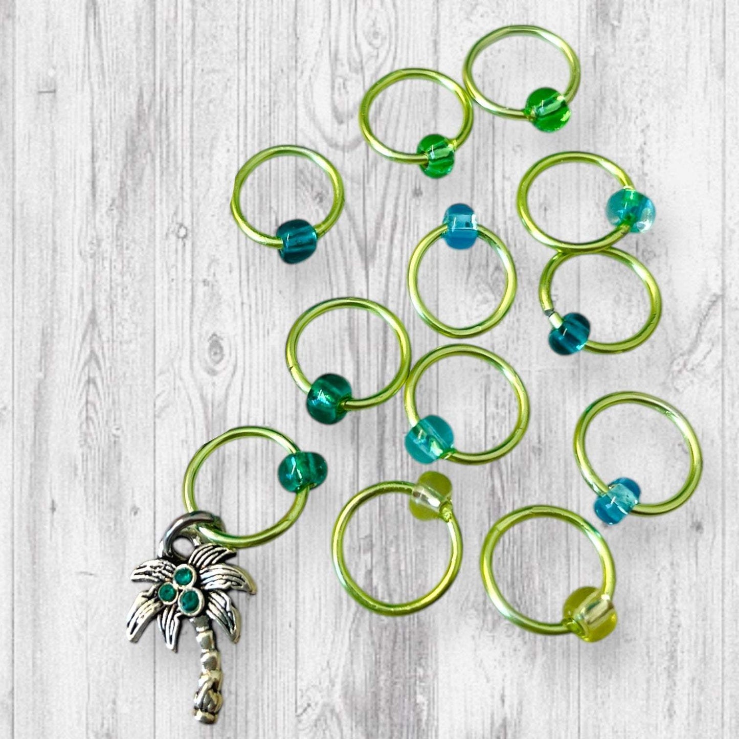 Pray For Brains Progress and Stitch Markers mediem