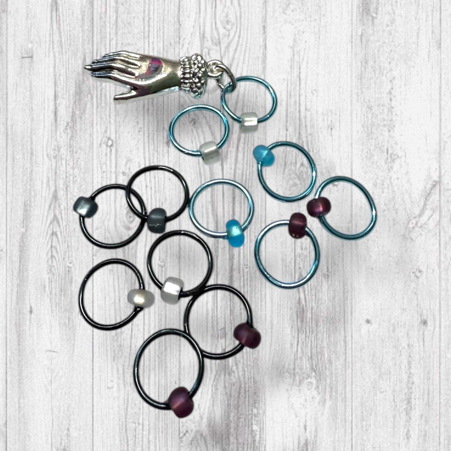 To Meet a Beautiful Woman Progress and Stitch Markers