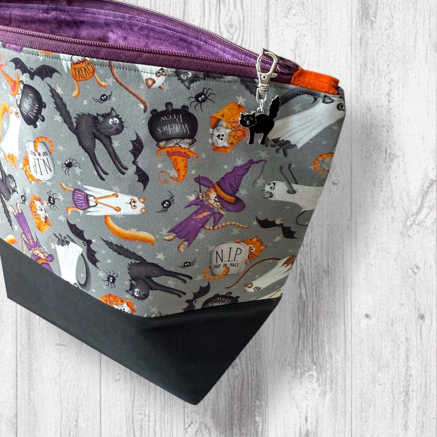 Frightfully Feline Equator Project Bag