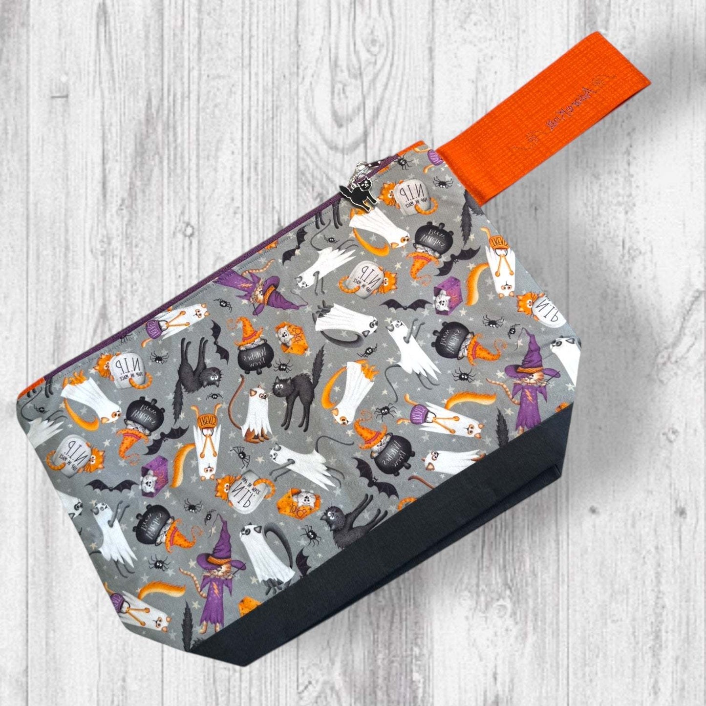 Frightfully Feline Equator Project Bag