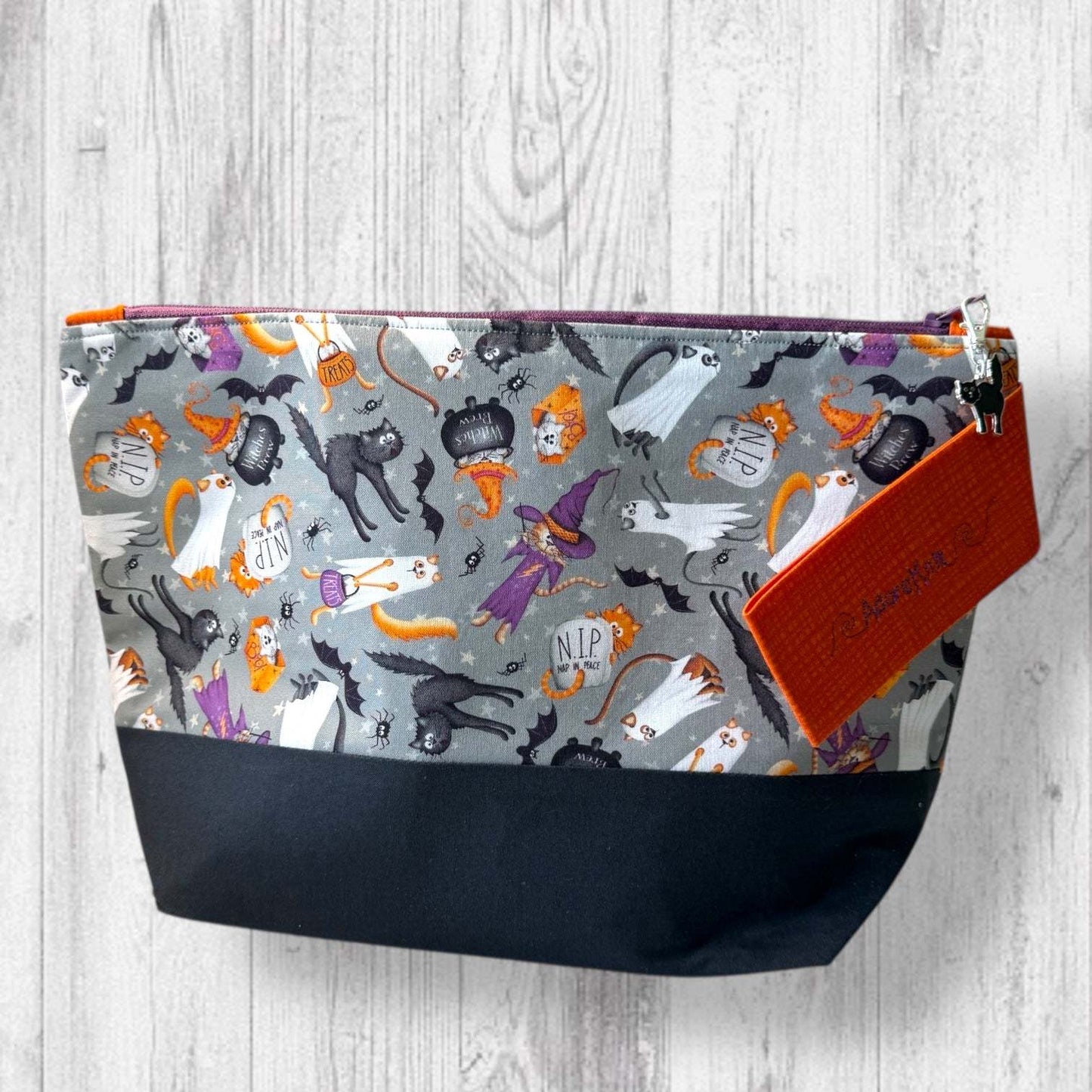 Frightfully Feline Equator Project Bag