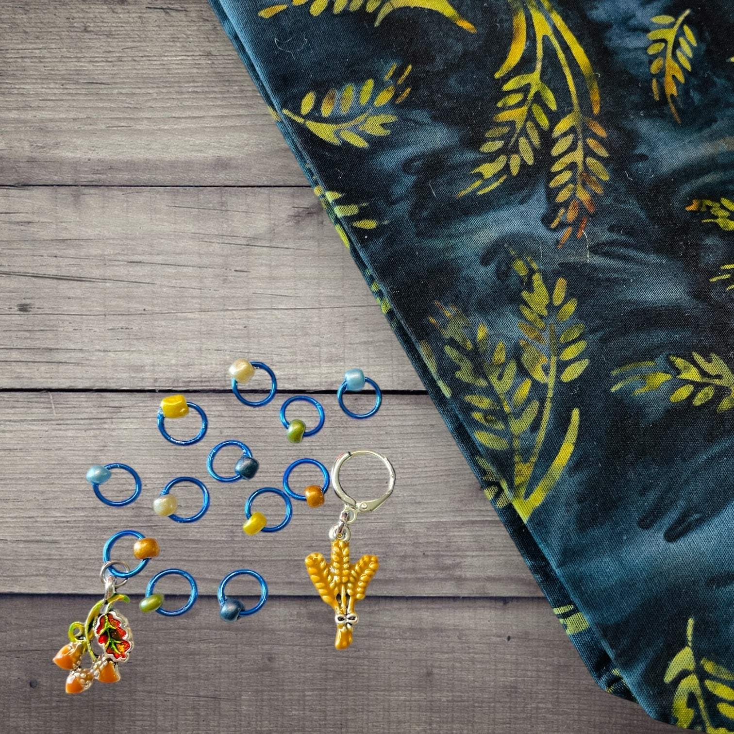 Fall Wheat Harvest Blue Chartreuse Progress and Stitch Marker Set 2023AdoreKnitThe 2023 AdoreKnit Exclusive Pigskin Party Fall Wheat Harvest Blue Progress and Stitch Marker Set!  This year the AdoreKnit Exclusive collection includes Pigskin ParFall Wheat Harvest Blue Chartreuse Progress