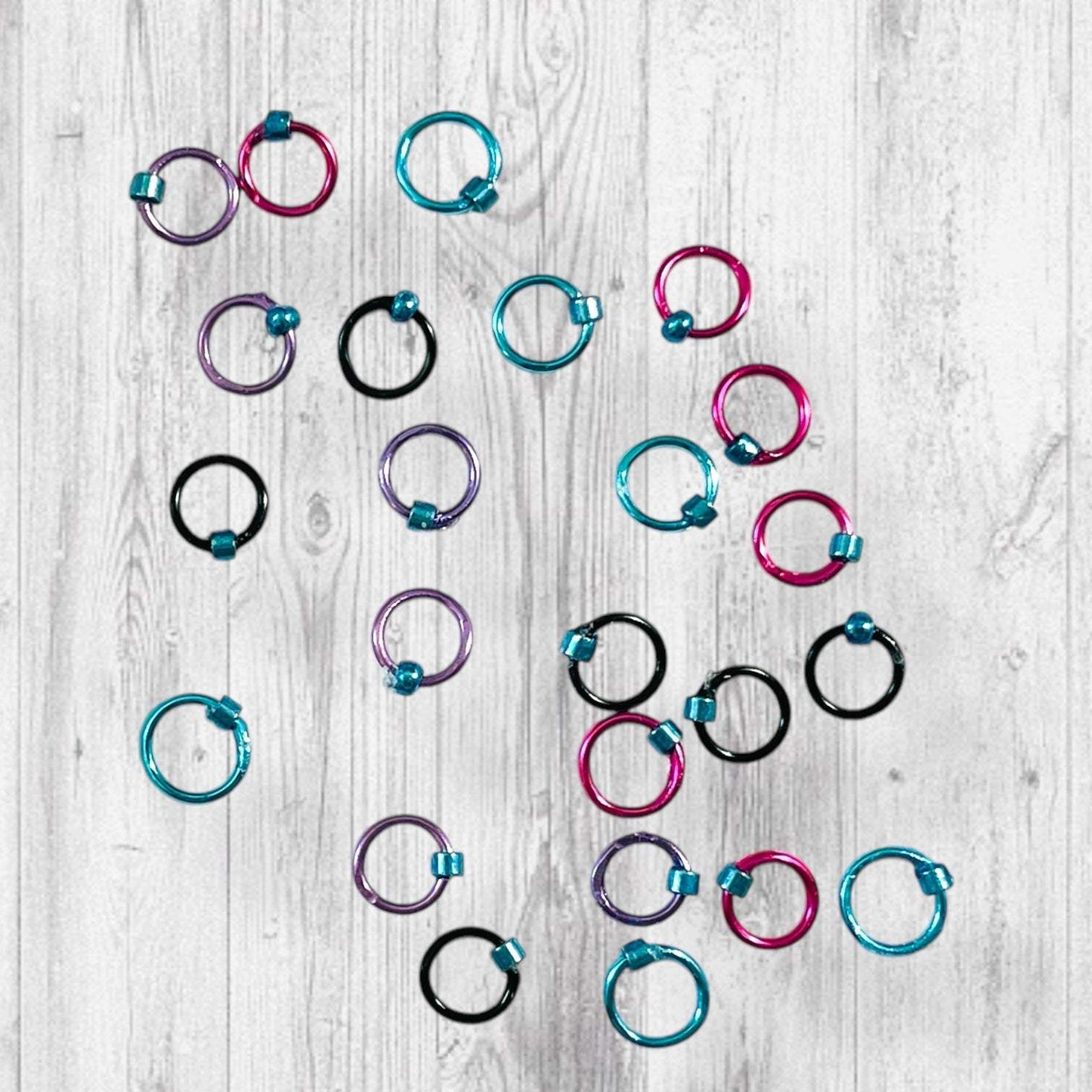 Sock Knitter's Companion Tiny Stitch Markers with Marker Container Aqua with Metallic Blue