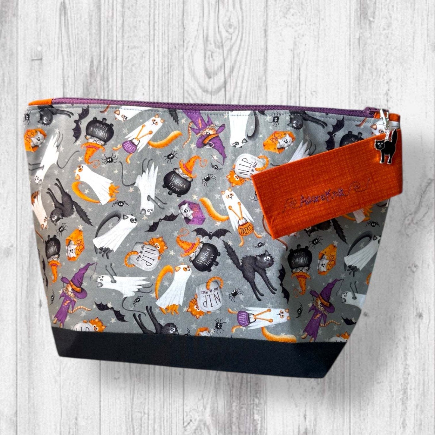 Frightfully Feline Equator Project Bag