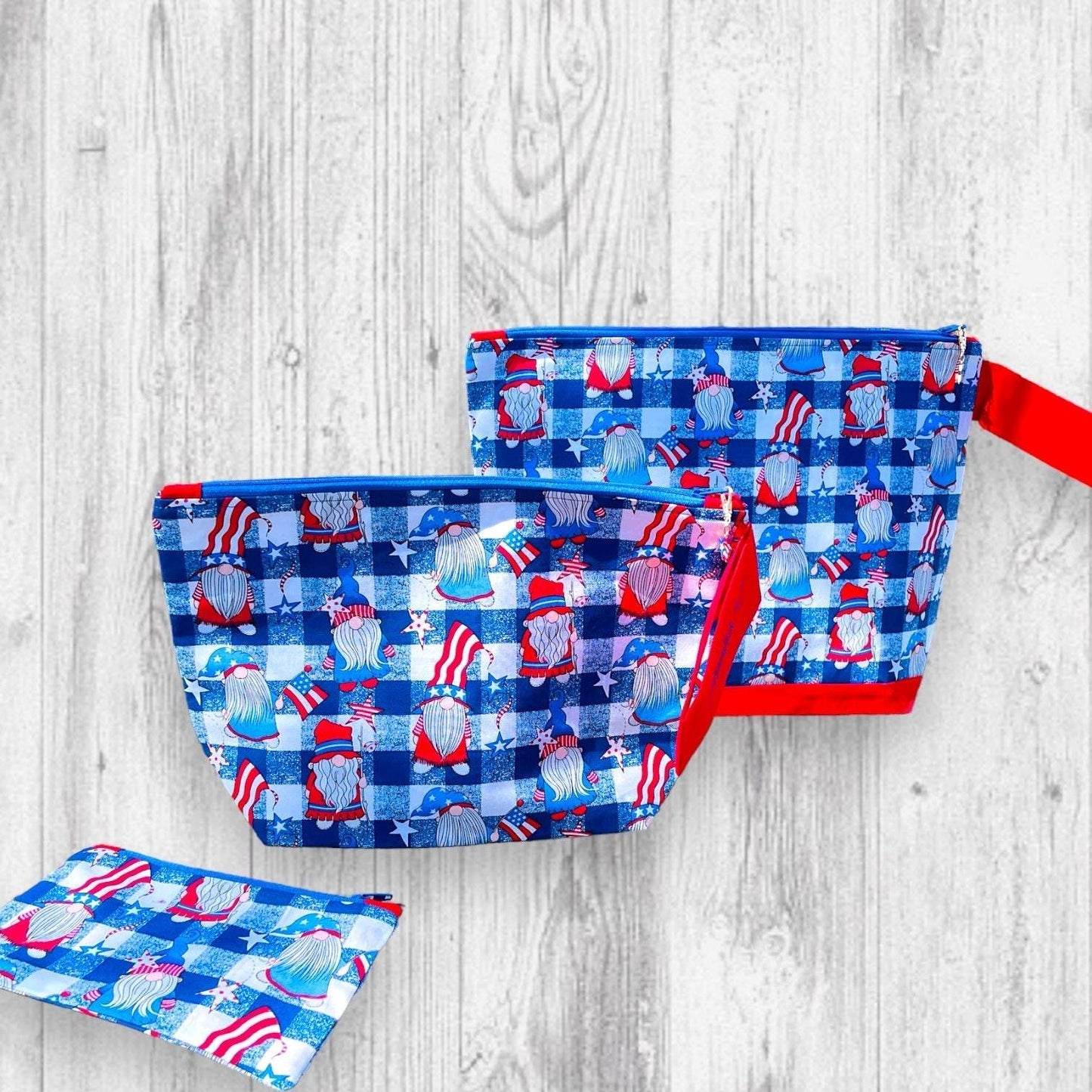 Red White and GNOME Project BagAdoreKnitIntroducing the Red White and GNOME Project Bag! Just in time for your Memorial Day and 4th of July knitting adventures! We think this is the perfect summer bag, iGNOME Project Bag