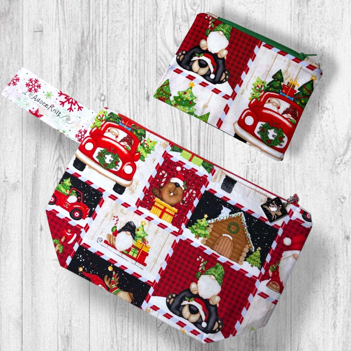 Gnome Delivery Service Project Bag and Matching Yarn