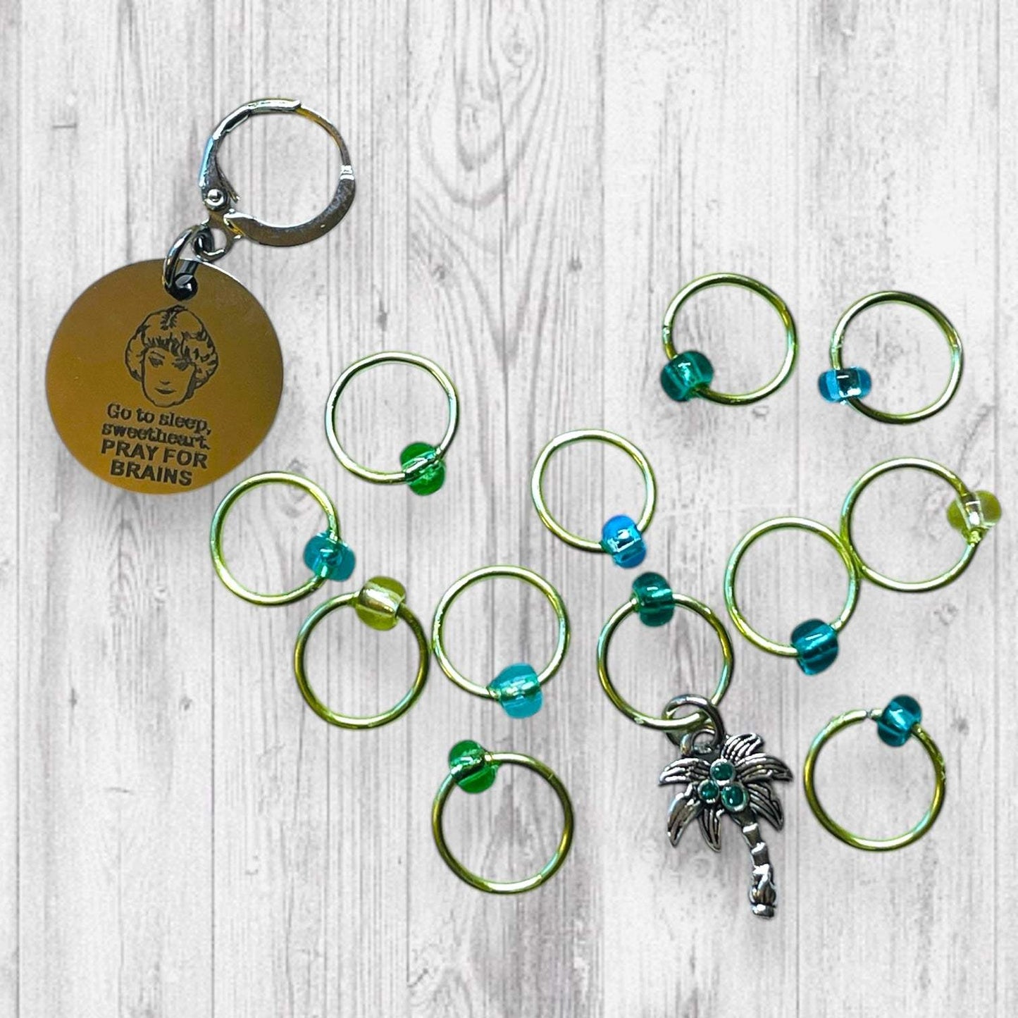 Pray For Brains Progress and Stitch Markers mediem