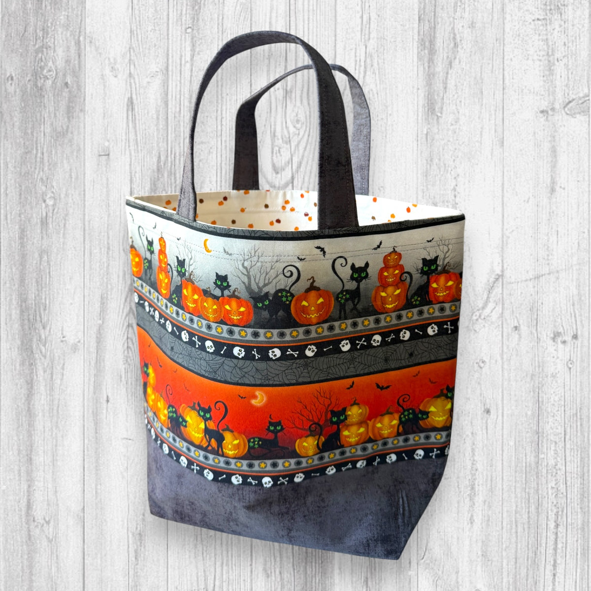 Pawsitively Haunted Project Bag