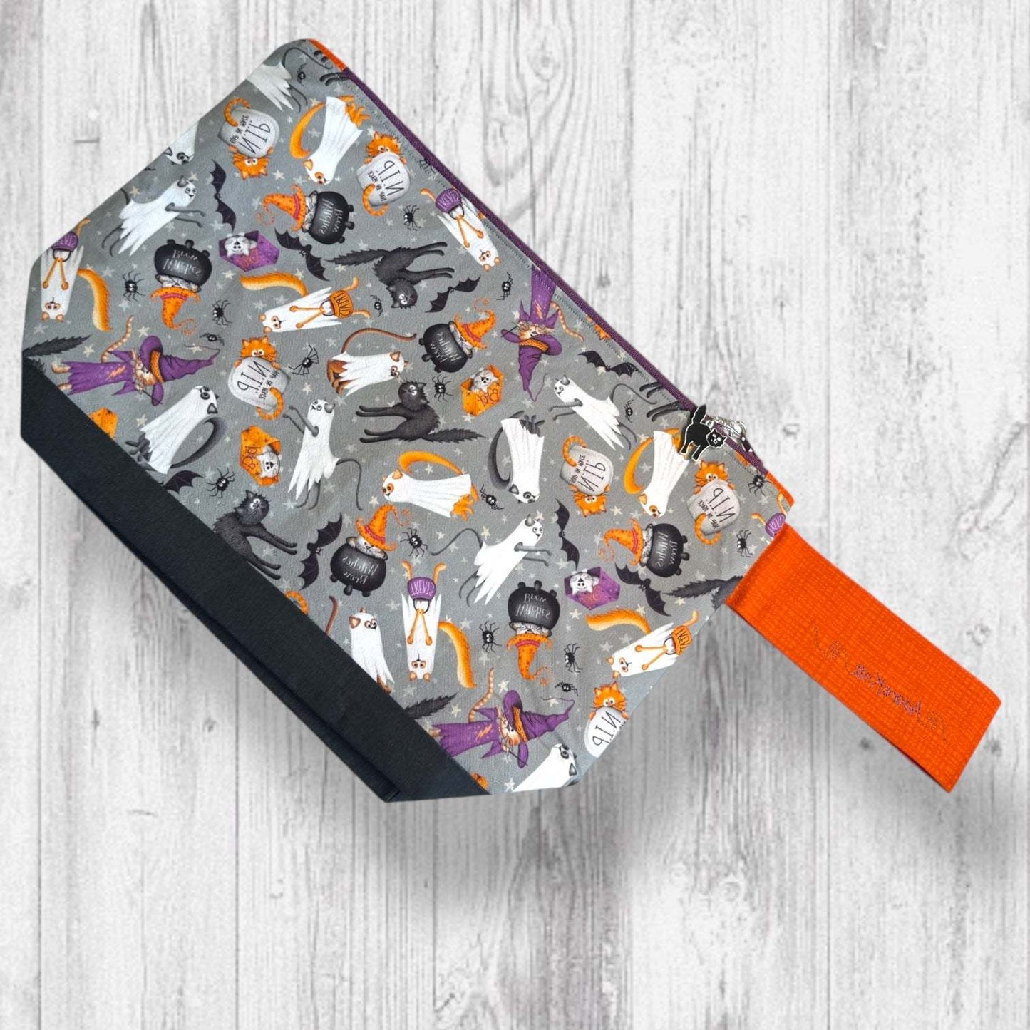 Frightfully Feline Equator Project Bag