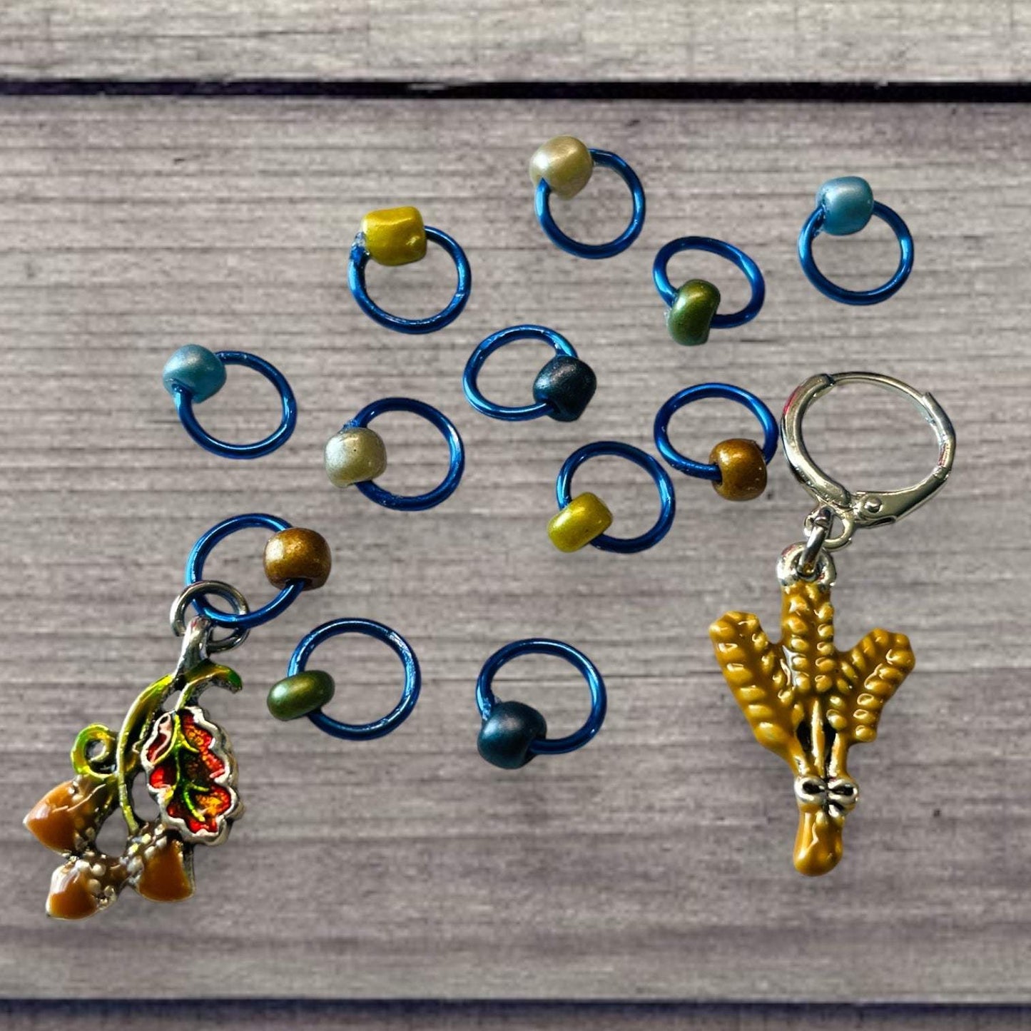 Fall Wheat Harvest Blue Chartreuse Progress and Stitch Marker Set 2023AdoreKnitThe 2023 AdoreKnit Exclusive Pigskin Party Fall Wheat Harvest Blue Progress and Stitch Marker Set!  This year the AdoreKnit Exclusive collection includes Pigskin ParFall Wheat Harvest Blue Chartreuse Progress