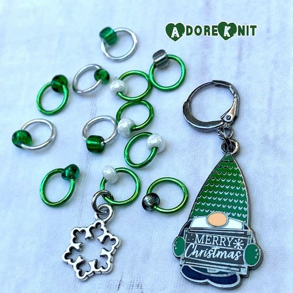 2022 Pigskin Party Merry Christmas Gnome Progress and Stitch Markers GREEN - AdoreKnit