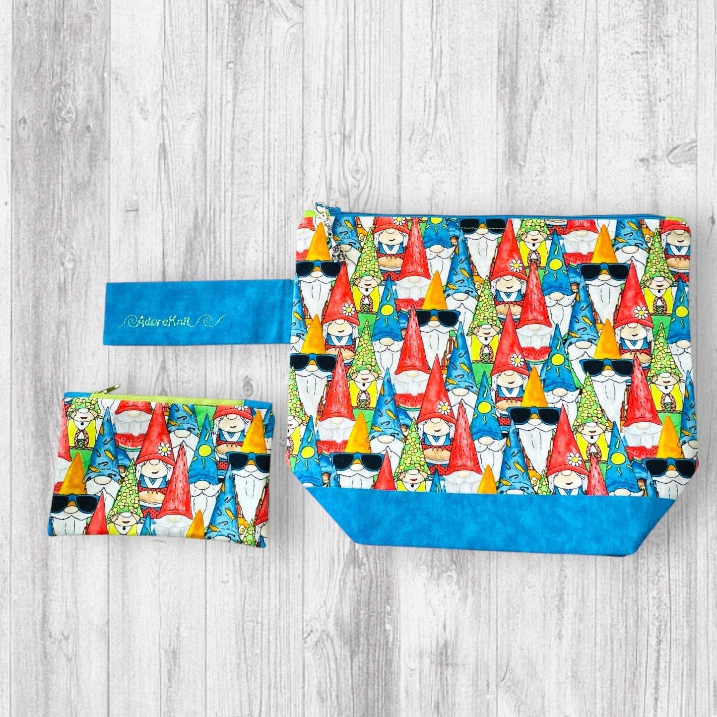 Summertime Gnomes Project Bag - AdoreKnit