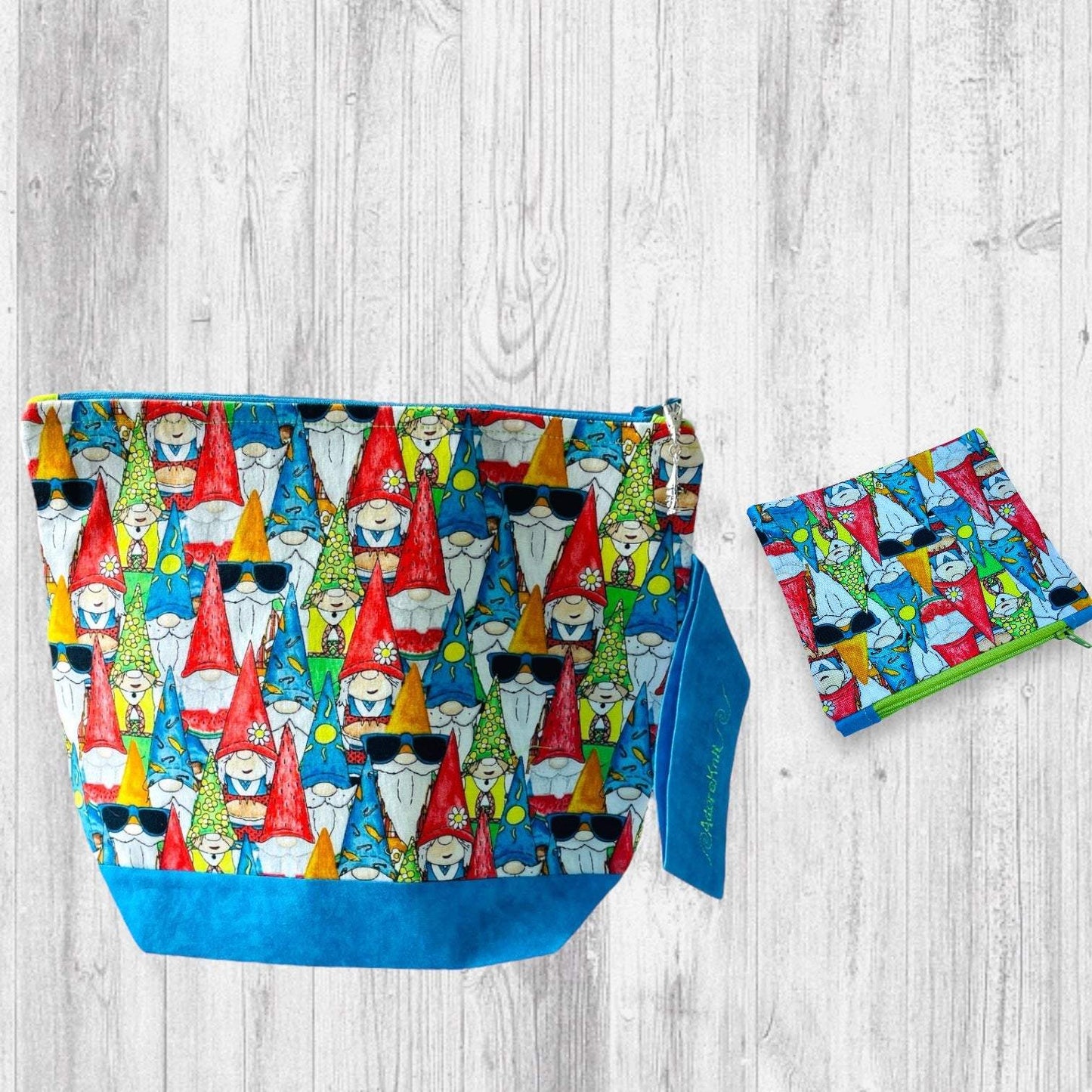 Summertime Gnomes Project Bag - AdoreKnit