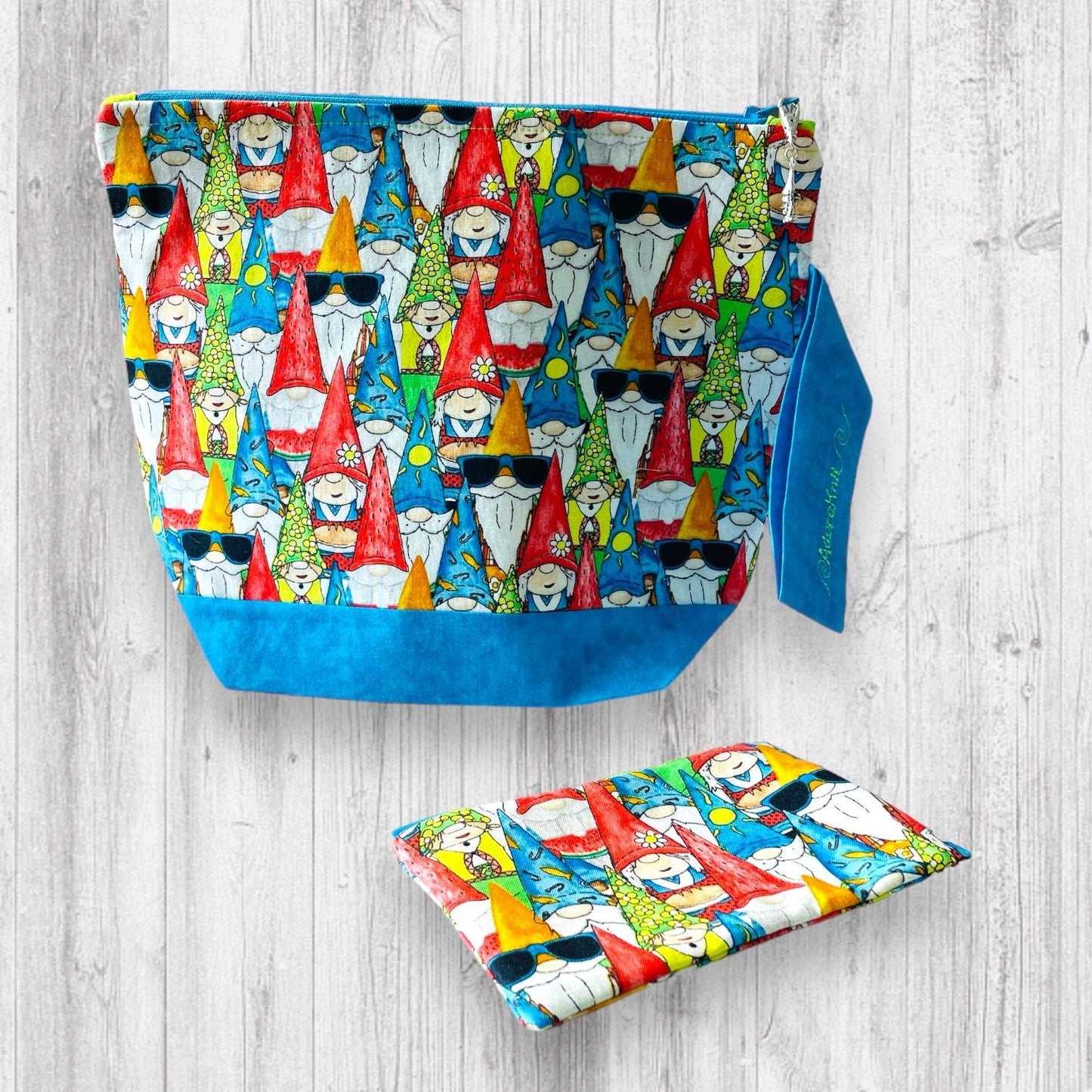 Summertime Gnomes Project Bag - AdoreKnit