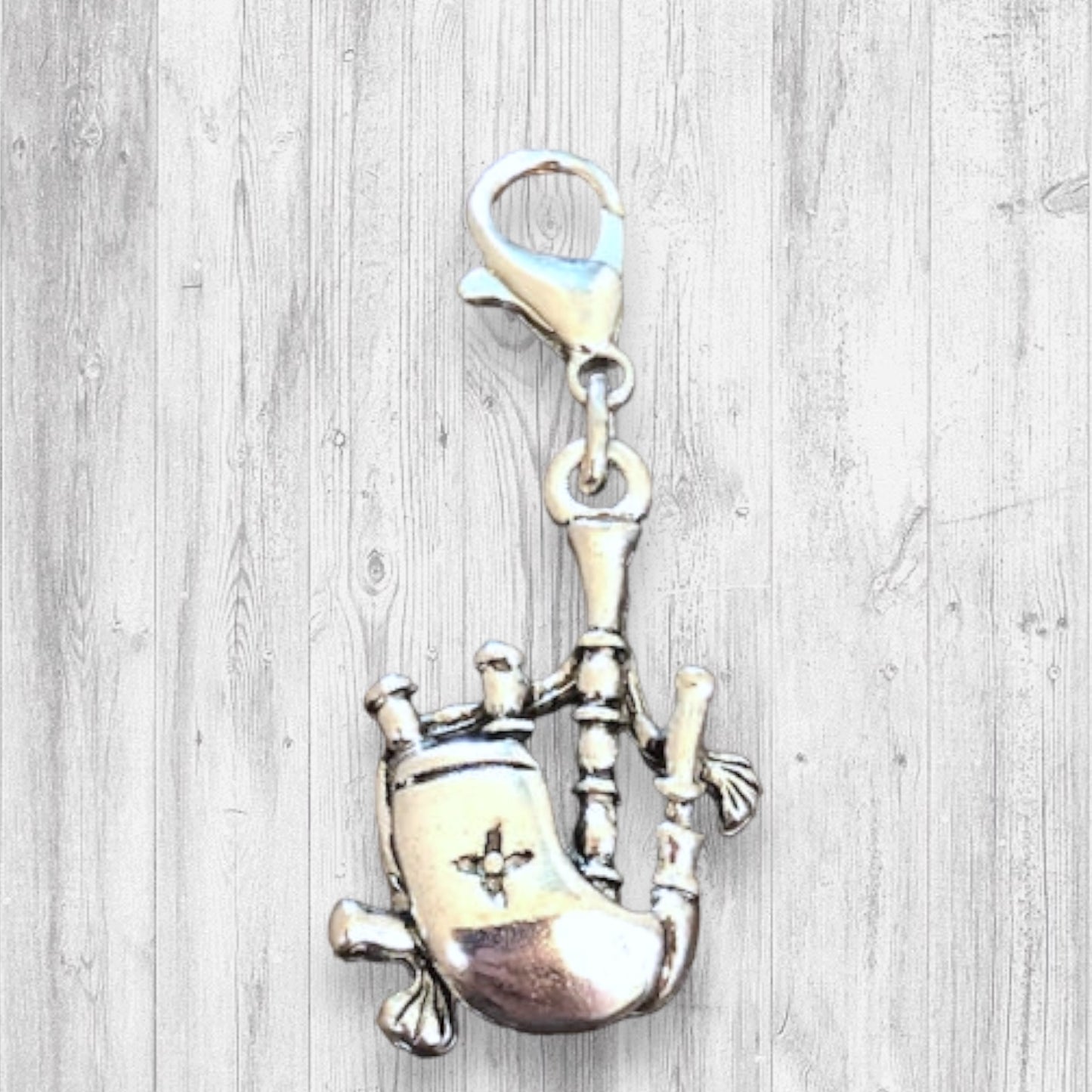Sing Me a Song of a Lass Progress and Stitch Markers - AdoreKnit