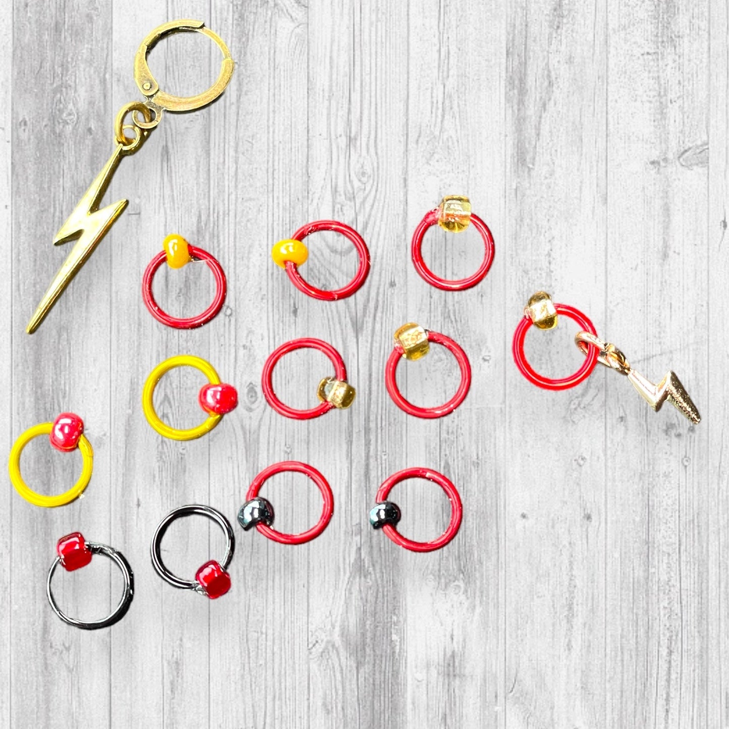 Lightening Flash Progress and Stitch Markers - AdoreKnit