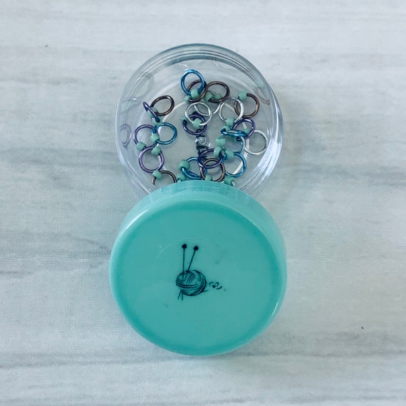 Sock Knitter's Companion Tiny Stitch Markers with Marker Container Double Aqua - AdoreKnit