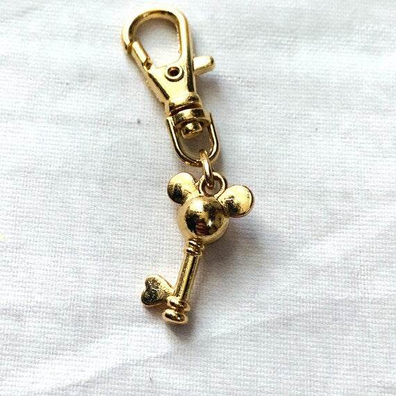 You Must Have a Cup of Tea Progress and Stitch Markers - AdoreKnit