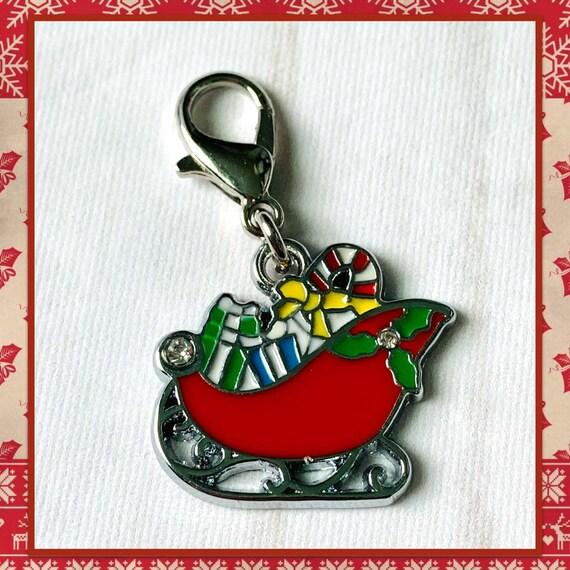 The Grinch Inspired Progress and Stitch MarkersAdoreKnitThe Grinch Progress and Stitch Markers. Inspired by the 1966 classic animated movie.  The prefect gift for a knitter! These stitch markers are great for a knitter orGrinch Inspired Progress