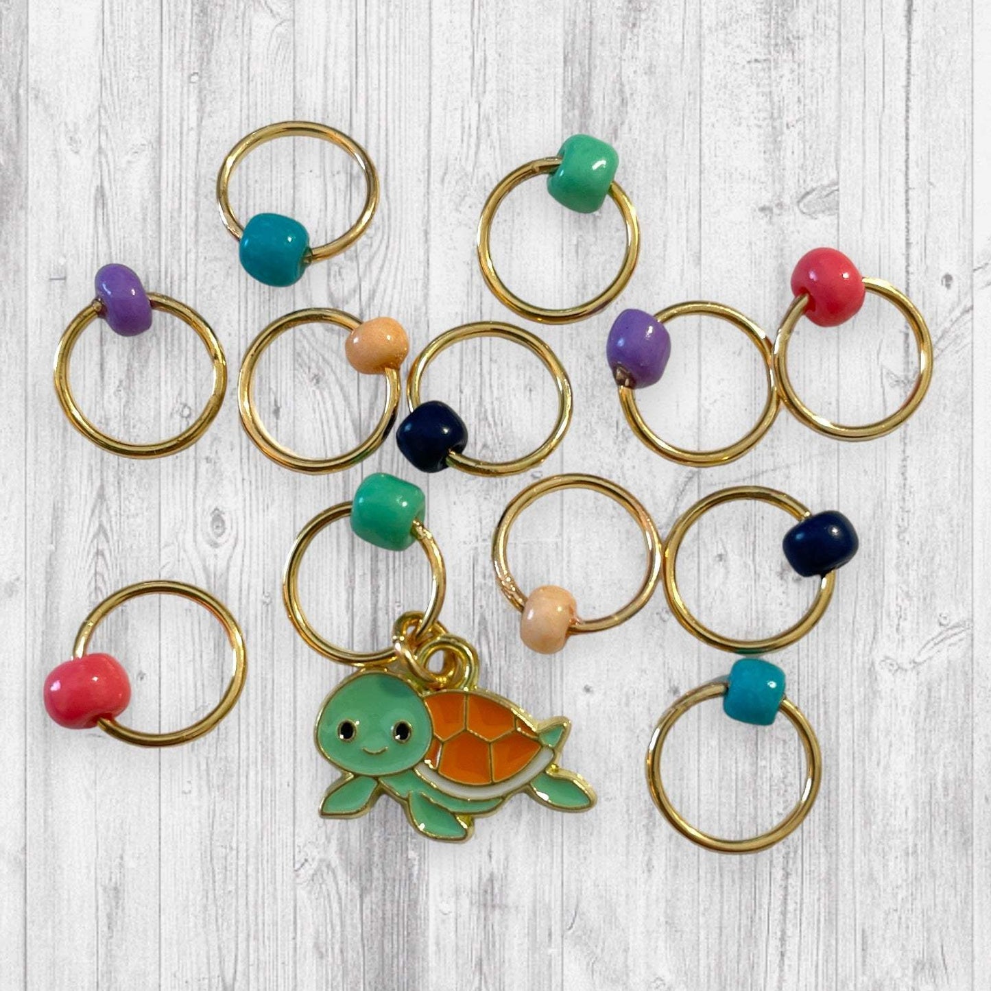 Shell Yeah! Progress and Stitch Markers - AdoreKnit