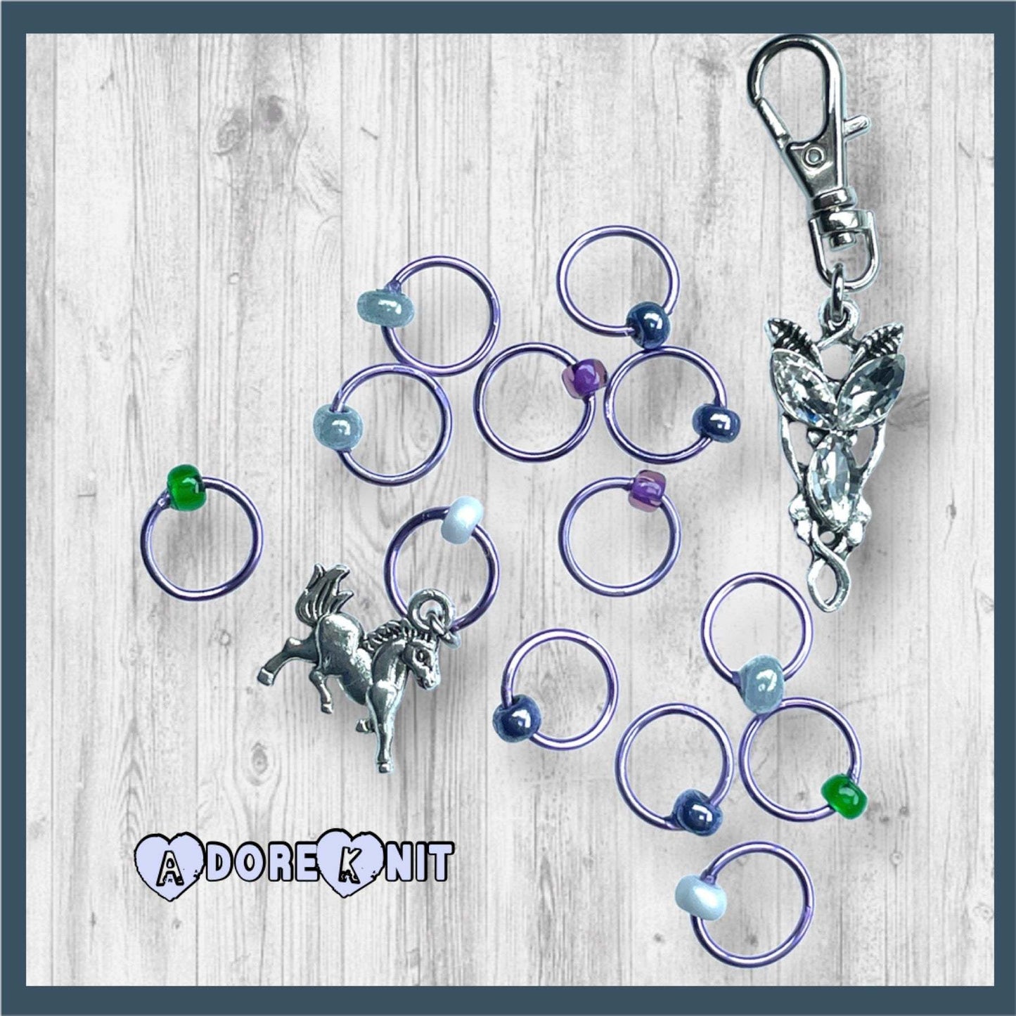 Evenstar inspired Progress and Stitch MarkersAdoreKnitEvenstar inspired Progress and Stitch Markers.   Inspired by the Evenstar worn by Arwen in The Lord of the Rings.  And also inspired by Arwen and Frodo's race on horEvenstar inspired Progress