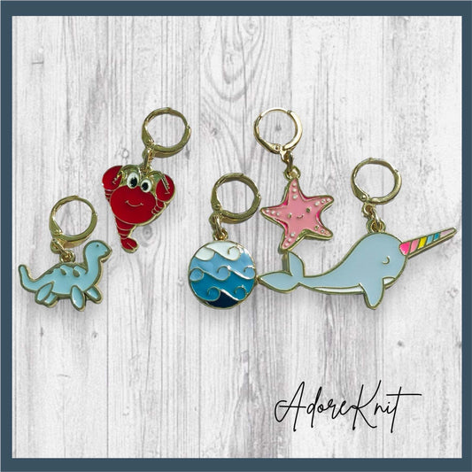 Wonders of the Sea Progress Marker SetAdoreKnitImmerse yourself in the beauty of the ocean with these delightful progress and stitch markers, and let your creativity make waves!
Bring the wonders of the deep sea Sea Progress Marker Set