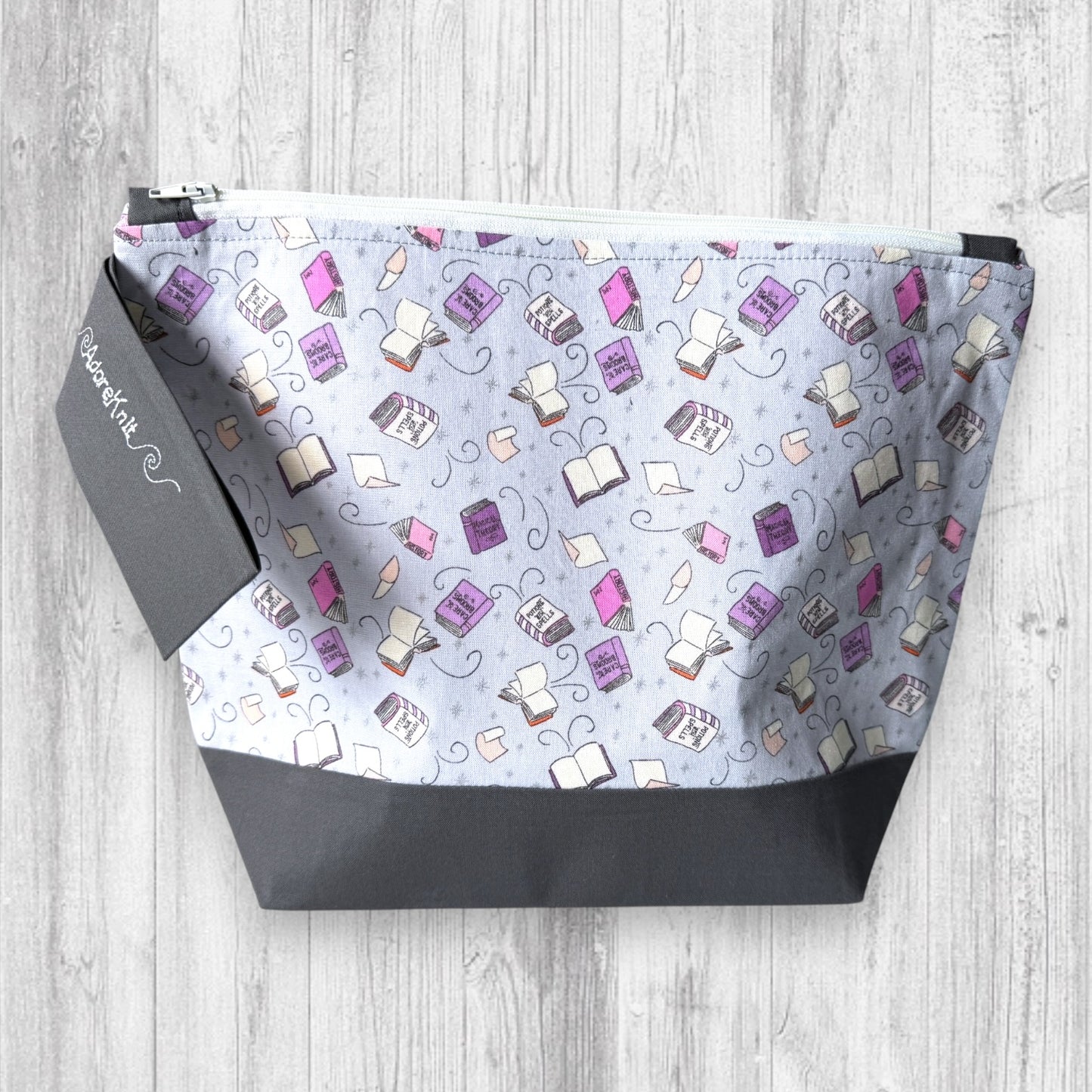 The Witching Hour Curriculum: Required Reading Knitting Project Bag | AdoreKnit