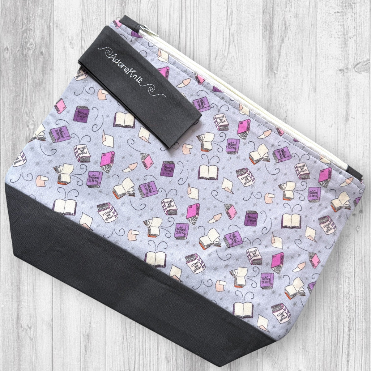 The Witching Hour Curriculum: Required Reading Knitting Project Bag | AdoreKnit