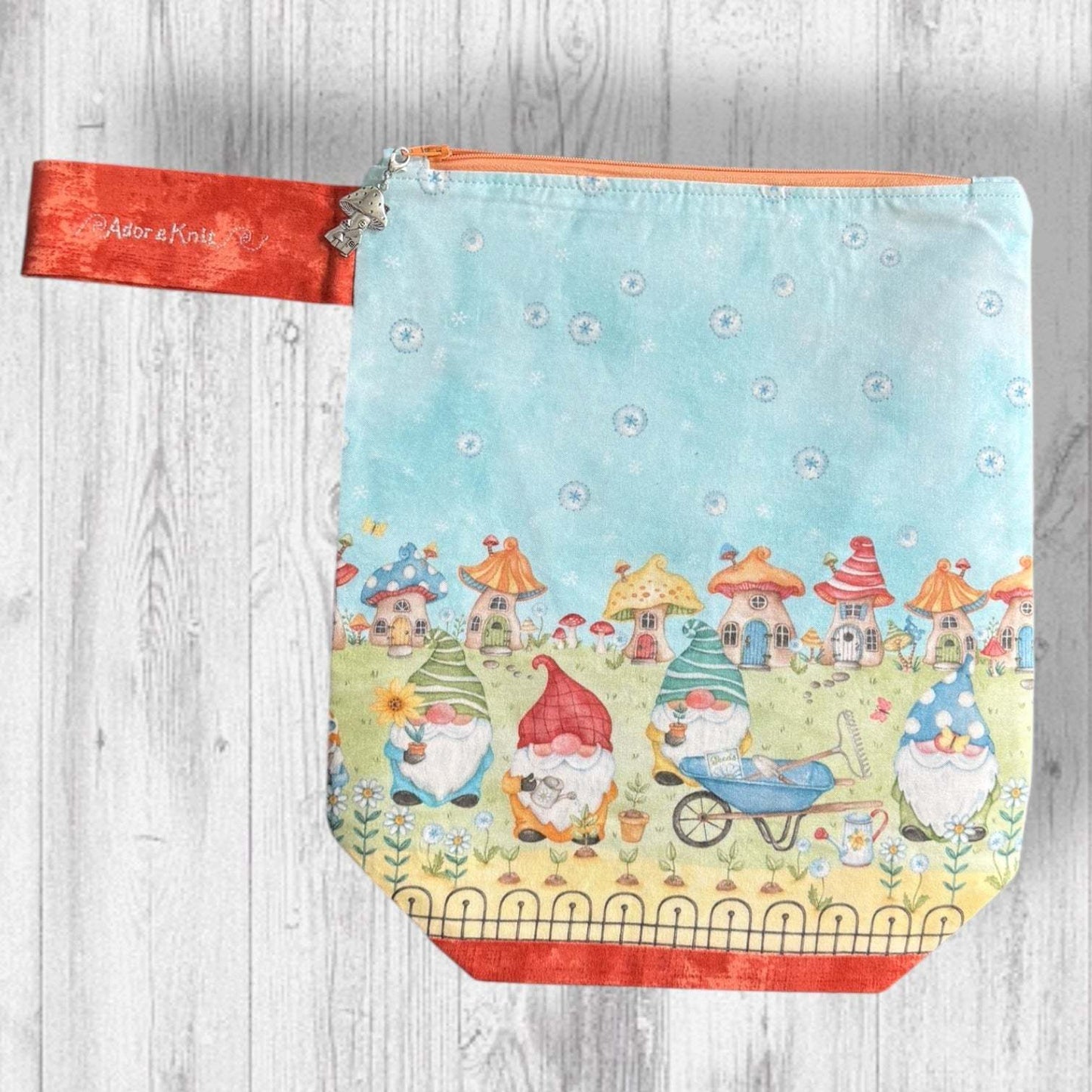 Gnomegrown Delights Summer Project Bag Commuter or Day-to-Day
