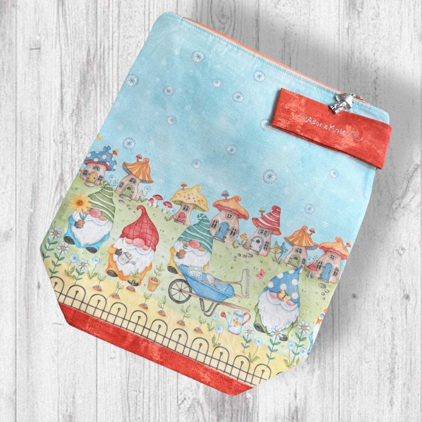 Gnomegrown Delights Summer Project Bag Commuter or Day-to-Day