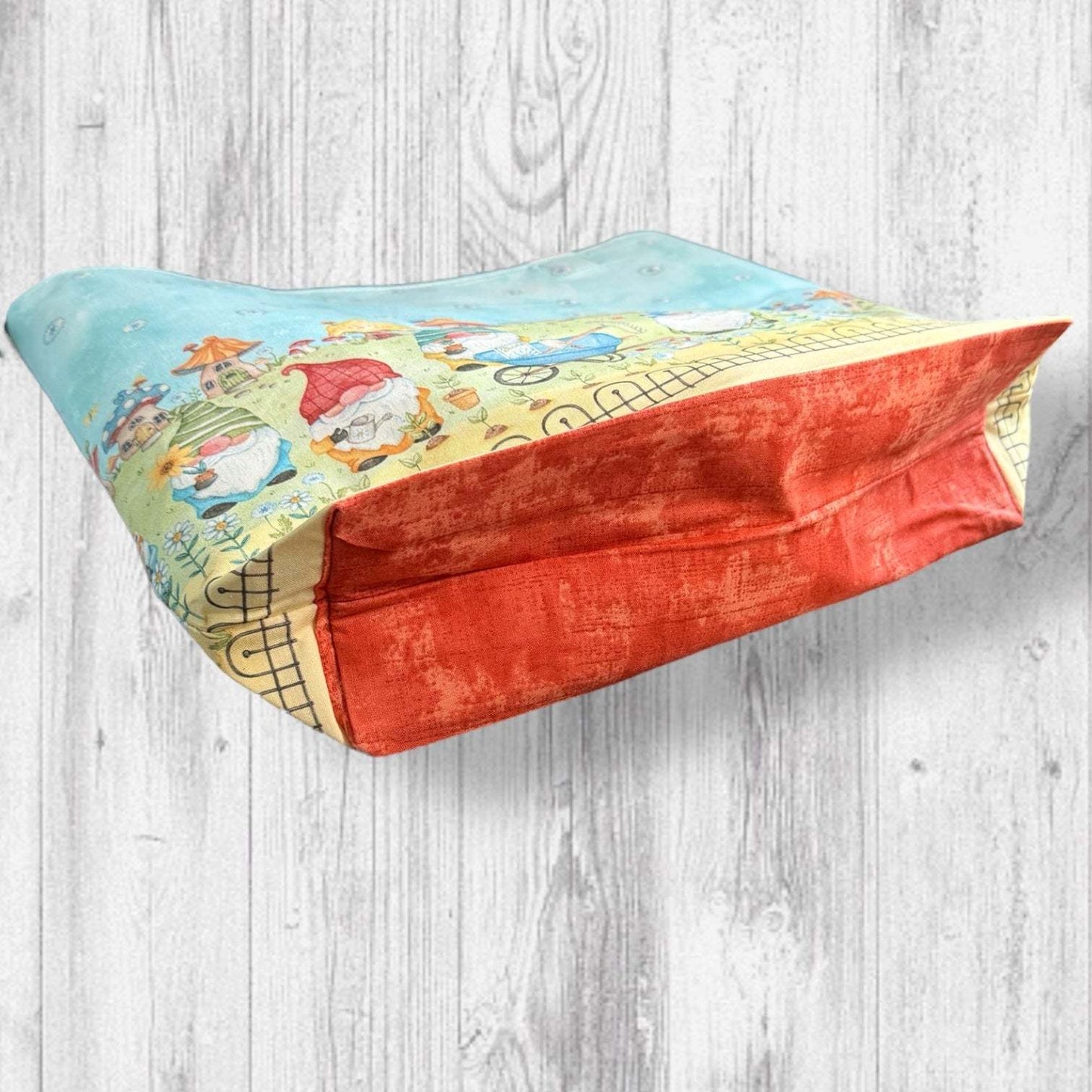 Gnomegrown Delights Summer Project Bag Commuter or Day-to-Day
