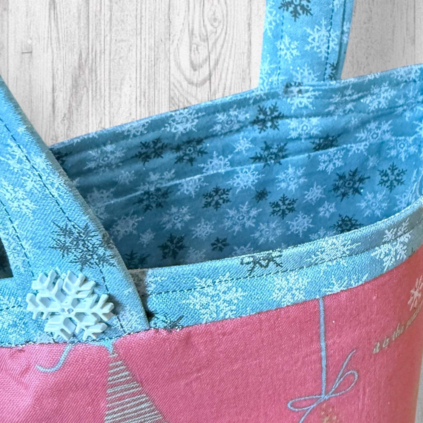 It is the Season to Sparkle Project Bag