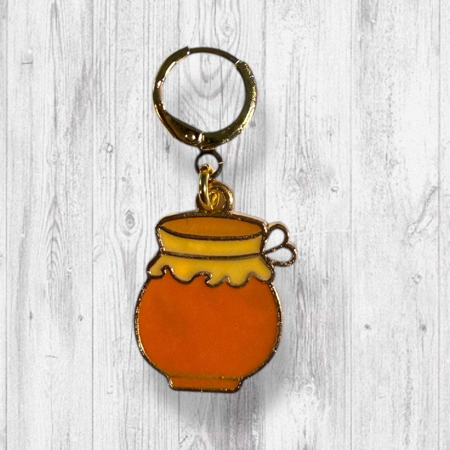 Hive 🐝 and Seek Gnome Progress and Stitch Marker Set