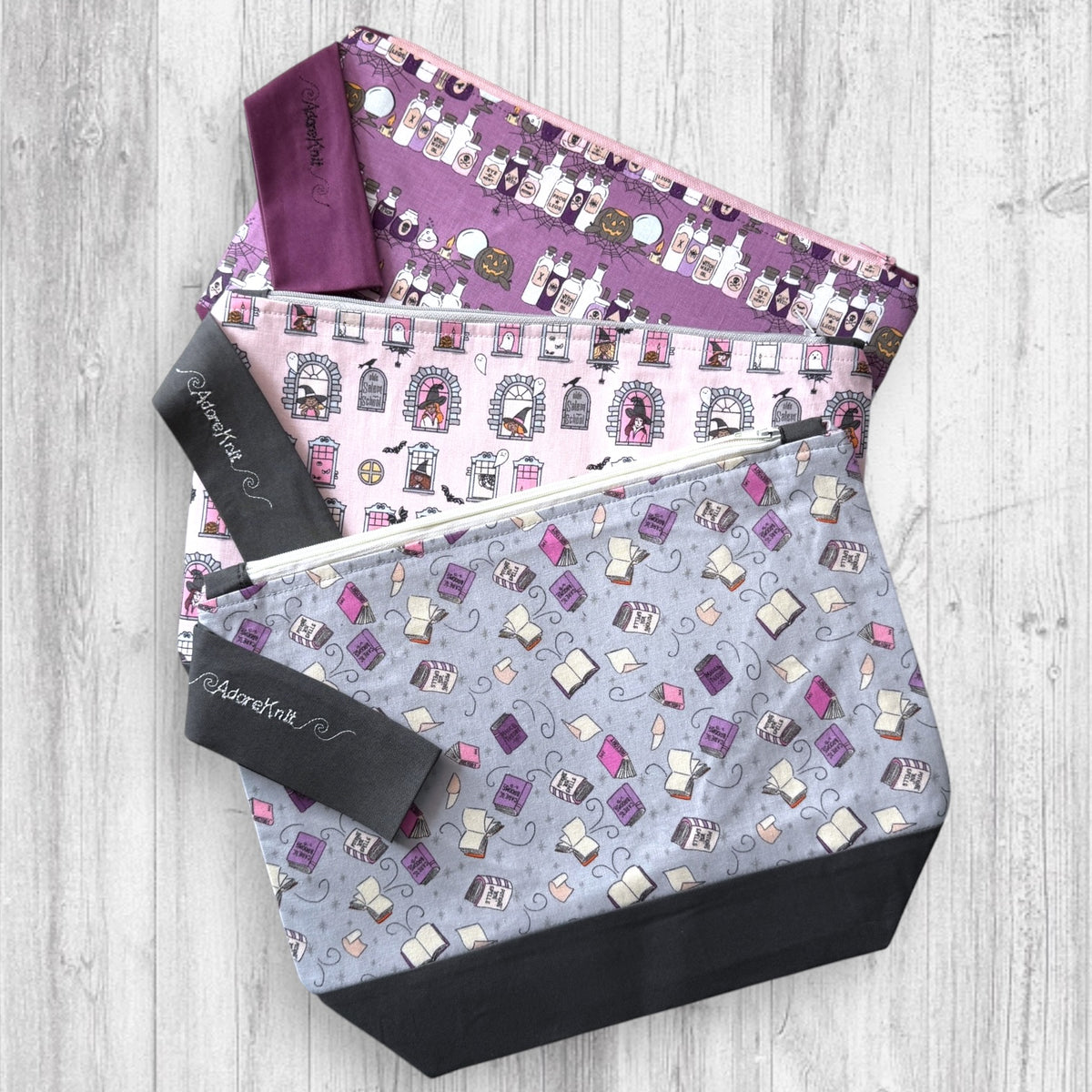 The Witching Hour Curriculum: Required Reading Knitting Project Bag | AdoreKnit