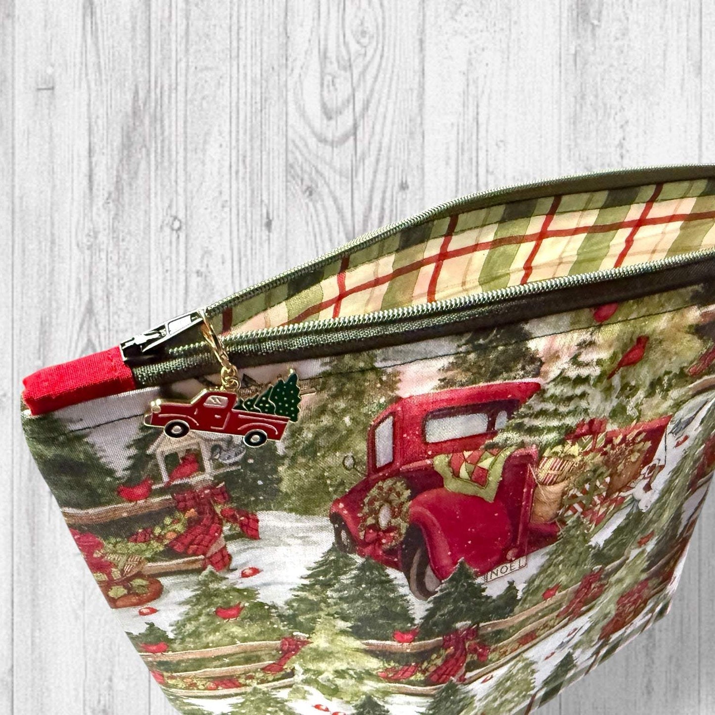 Snowy Pines Pickup Project Bag