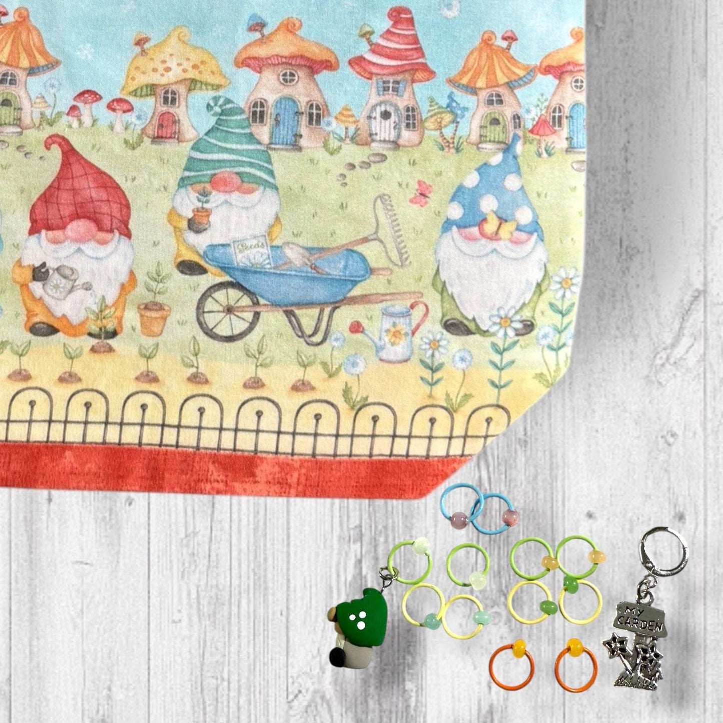 Gnomegrown Delights Summer Project Bag Commuter or Day-to-Day