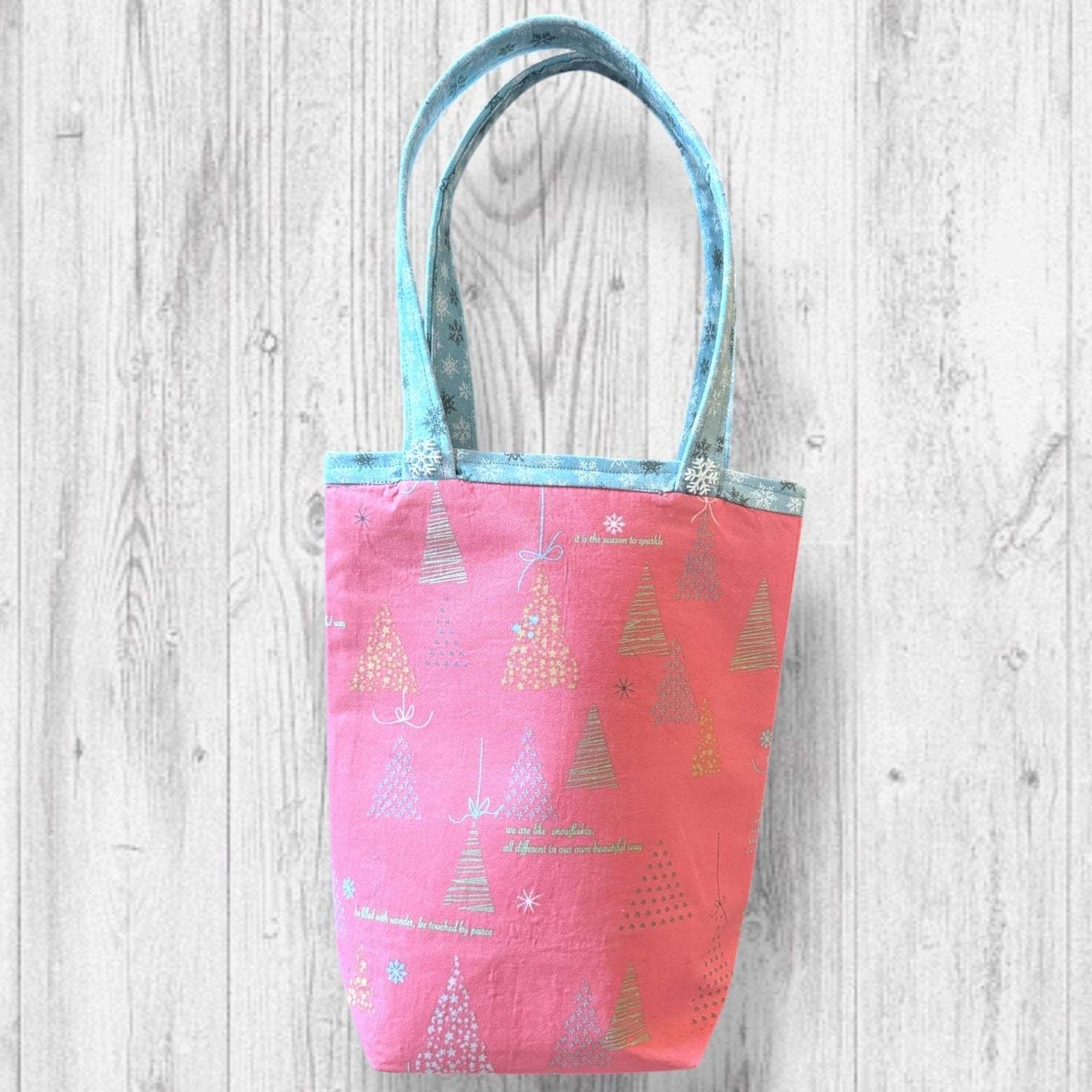 It is the Season to Sparkle Project Bag