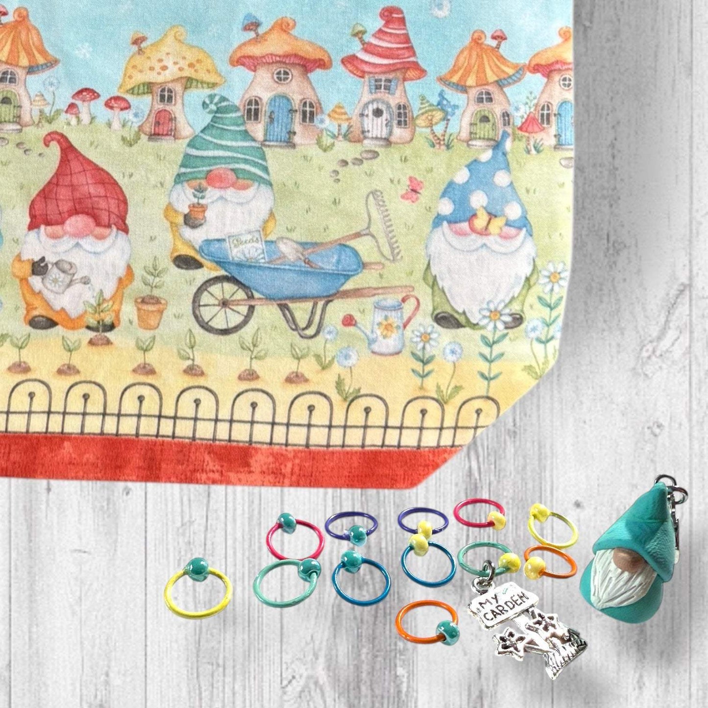 Gnomegrown Delights Summer Project Bag Commuter or Day-to-Day