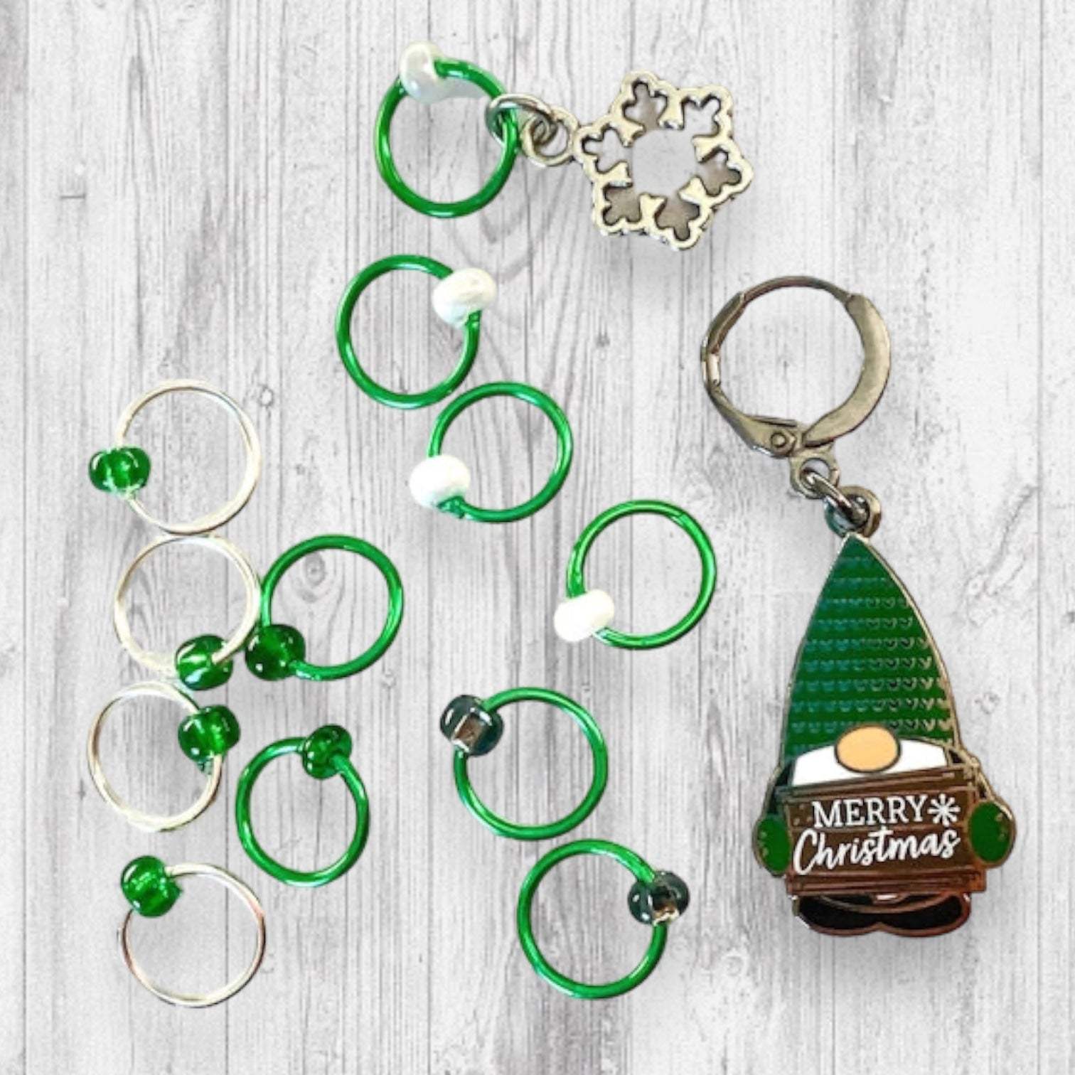 2022 Pigskin Party Merry Christmas Gnome Progress and Stitch Markers GREEN - AdoreKnit