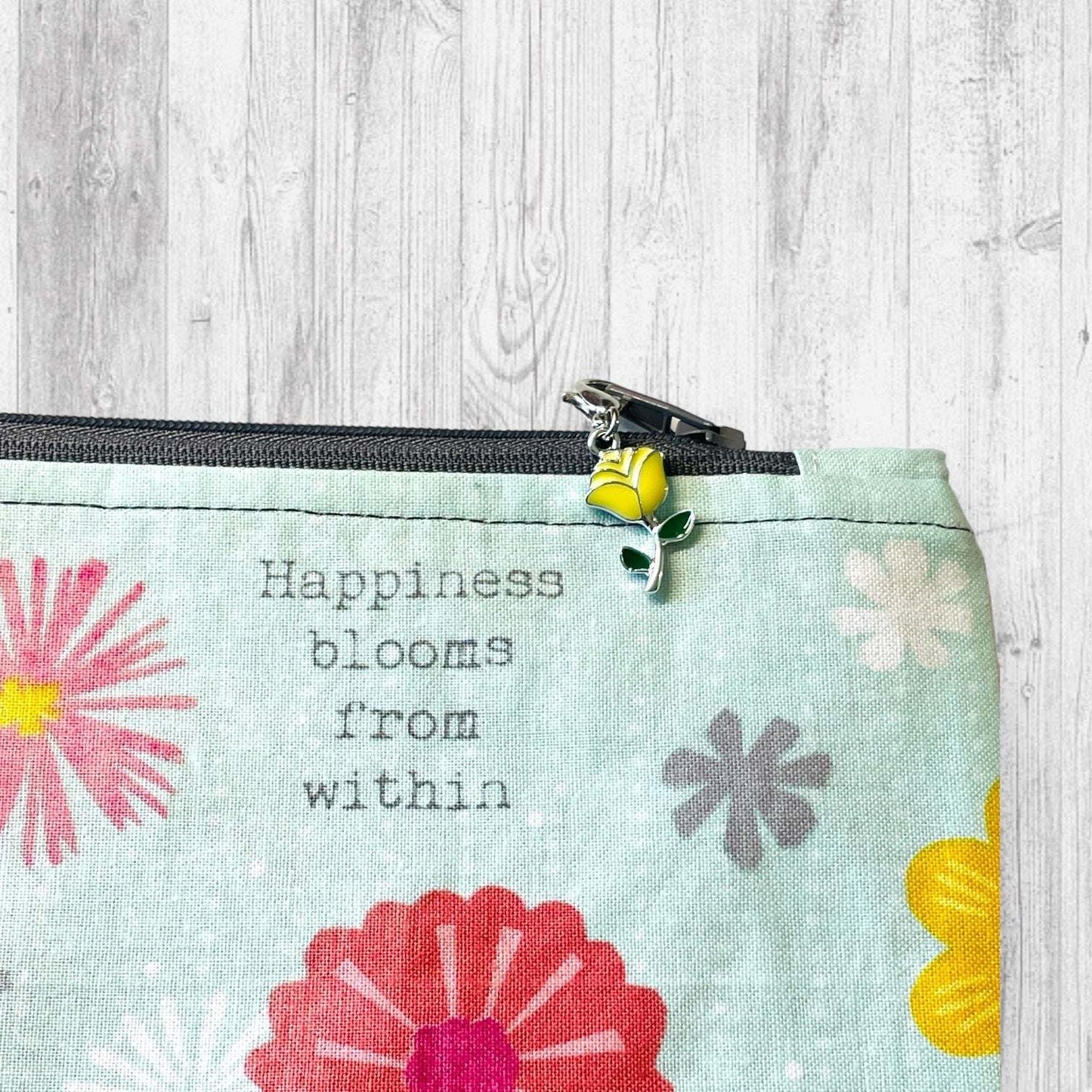 Happiness Blooms Project Bag - AdoreKnit