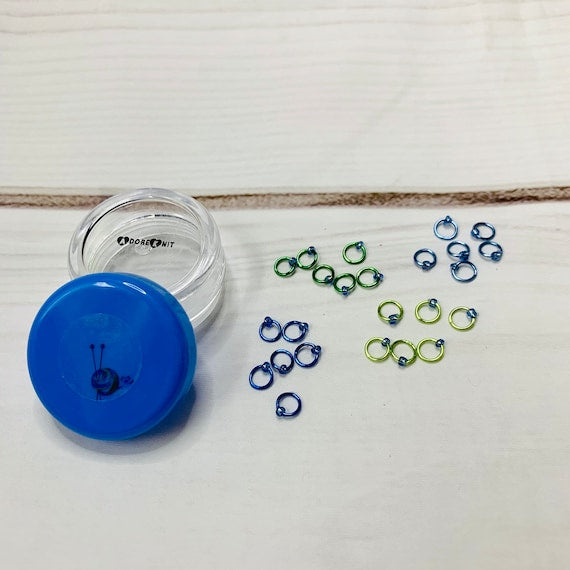 Sock Knitter's Companion Tiny Stitch Markers with Marker Container Cornflower - AdoreKnit