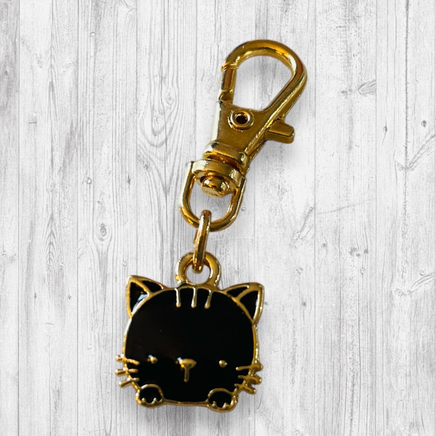 Garden Cat in Black Progress and Stitch Markers - AdoreKnit