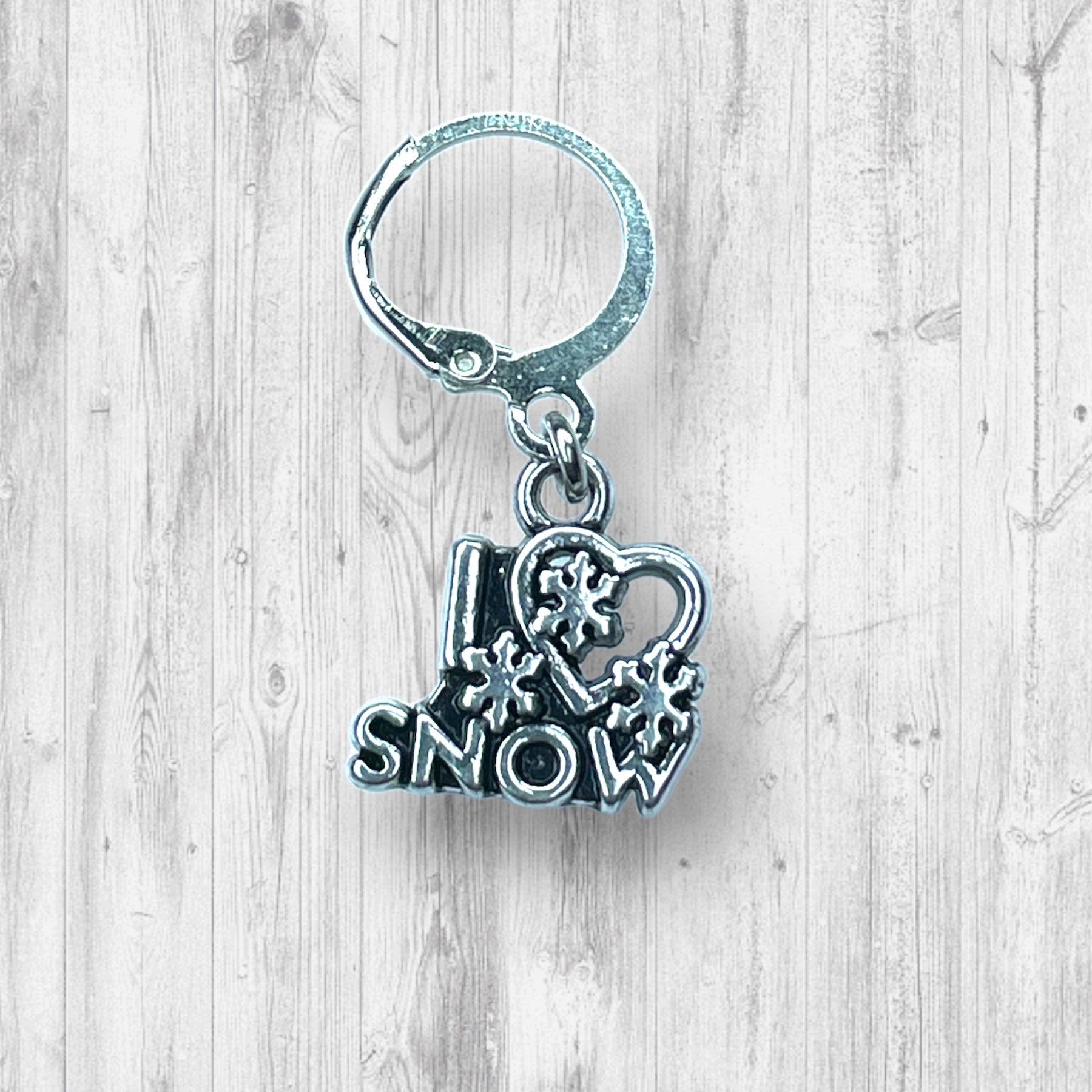 I Heart Snow Progress and Stitch Markers - AdoreKnit