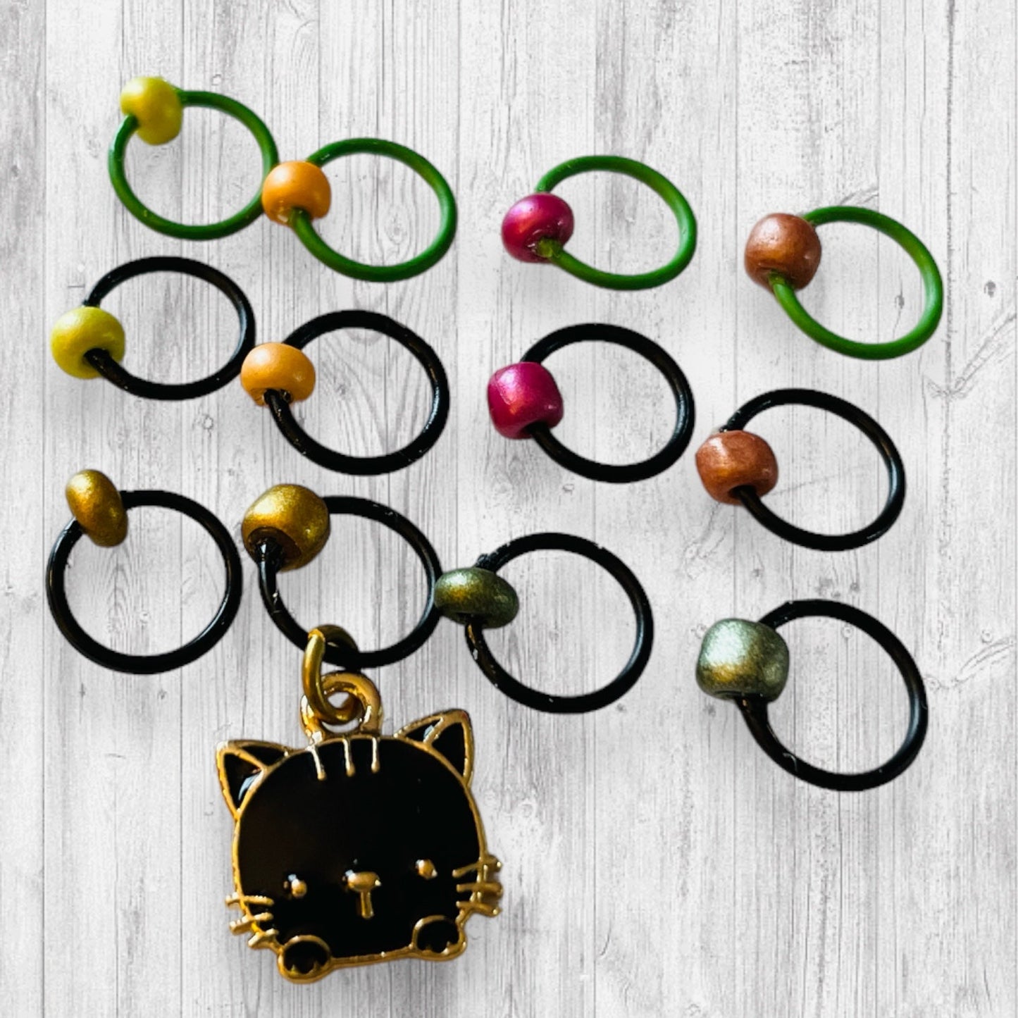 Garden Cat in Black Progress and Stitch Markers - AdoreKnit